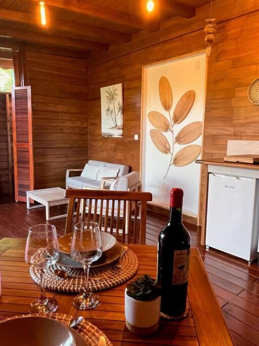 Willa Bungalow Avec Jacuzzi Privatif Sainte-Rose Zewnętrze zdjęcie